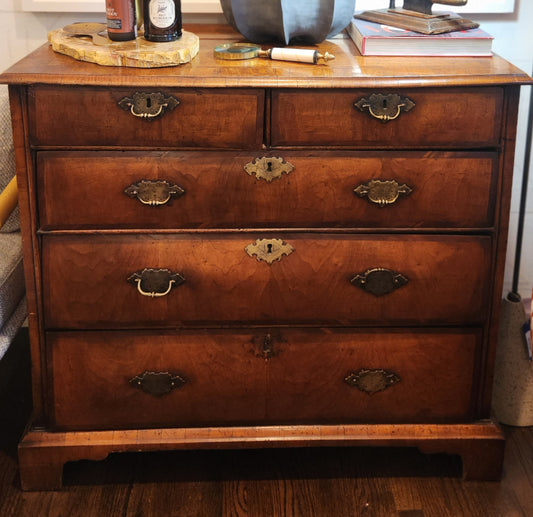 William and Mary walnut chest of drawers. 18th C