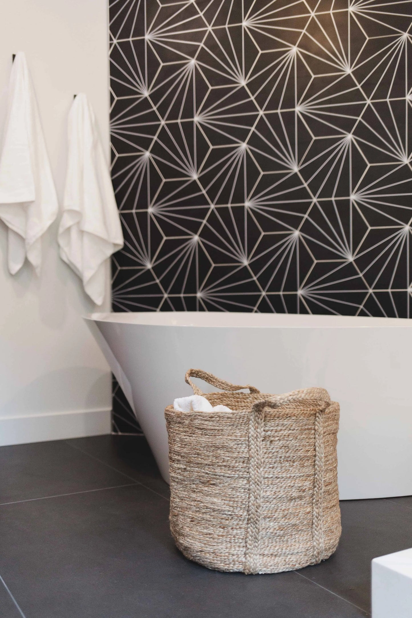 Round Laundry Basket, jute Will & Atlas