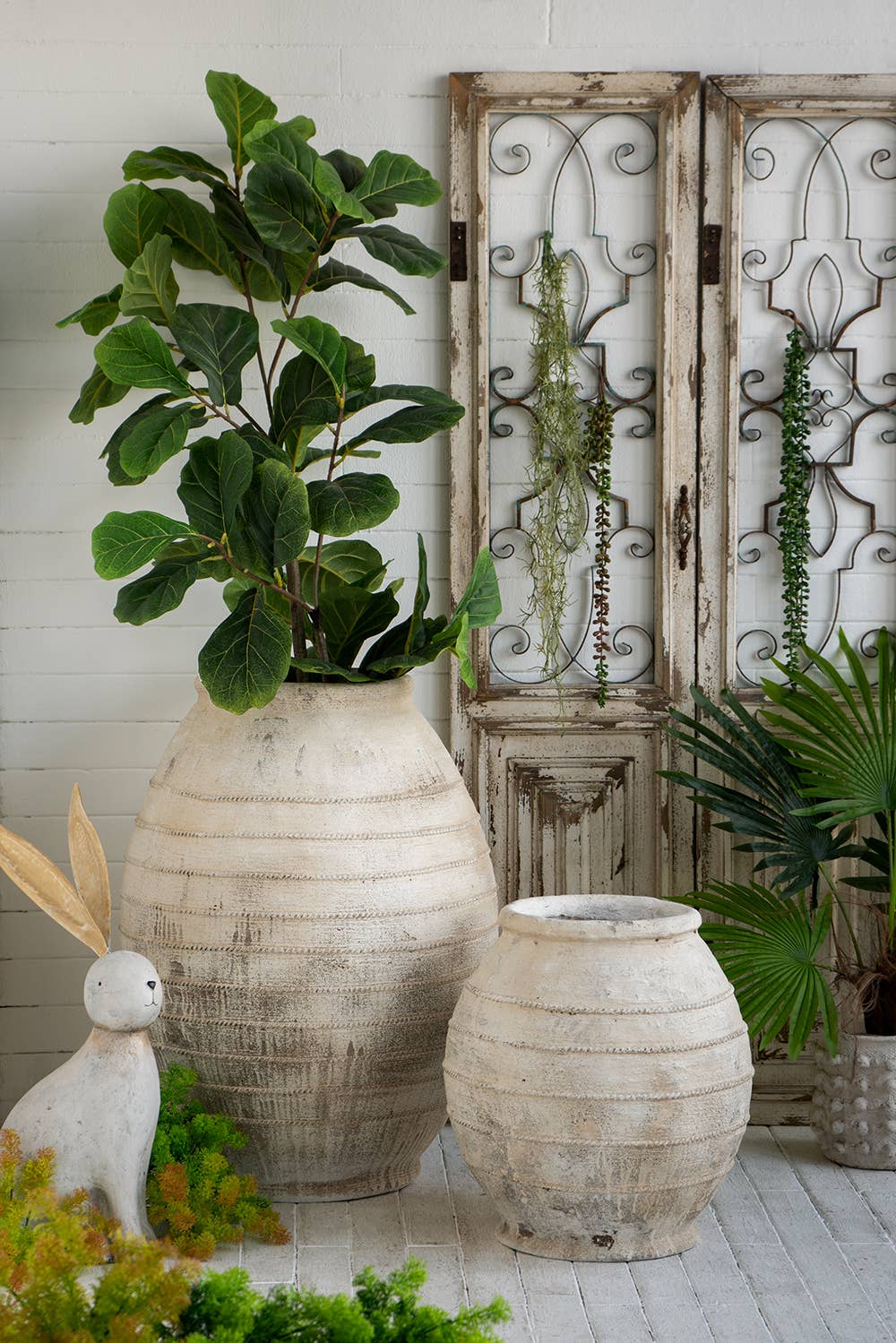 17.5x17.5x18.5" Ancient Grecian Magnesium Planter A&B Home Group Inc.