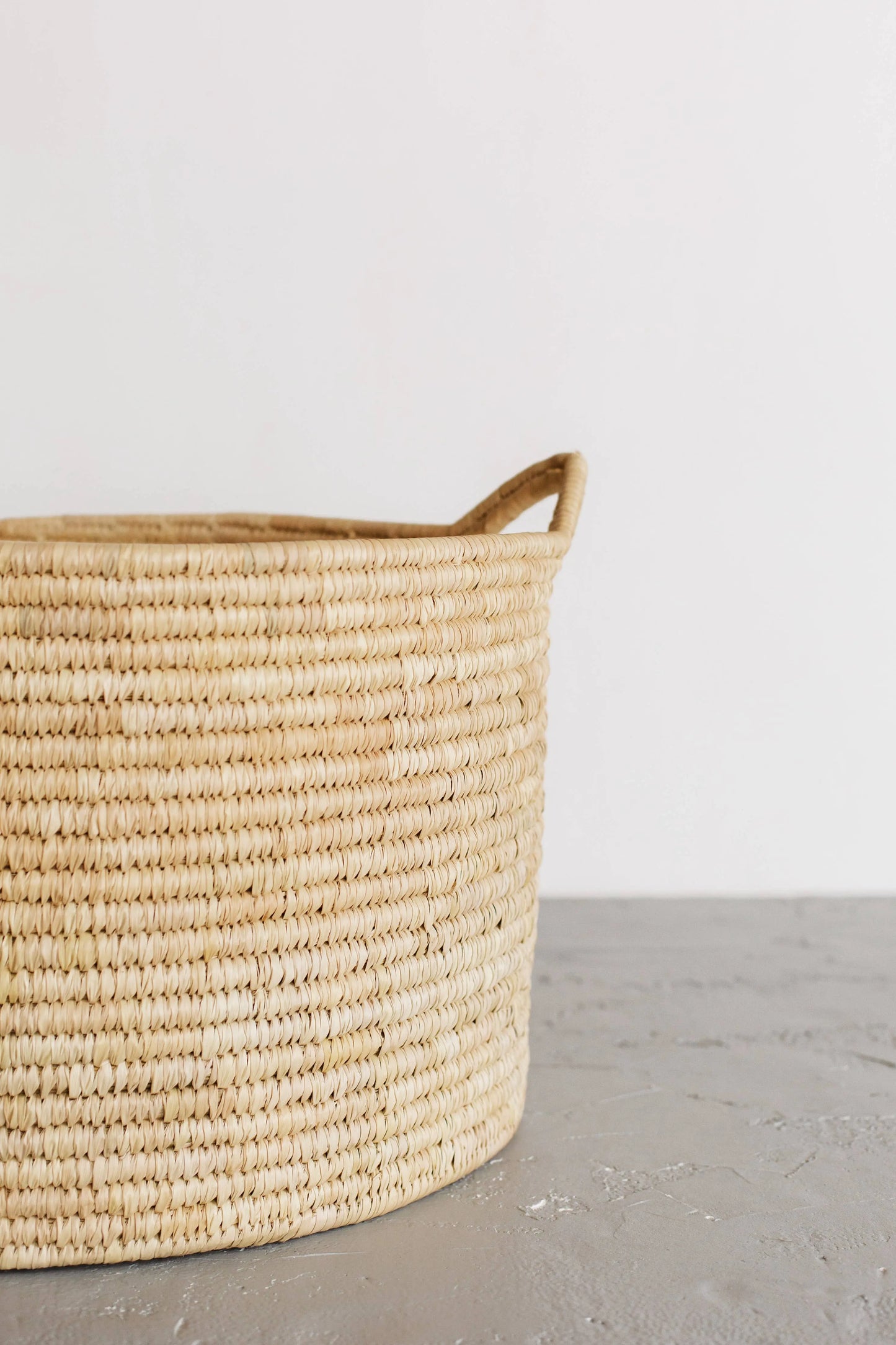 Round Laundry Basket, palm leaf - low Will & Atlas
