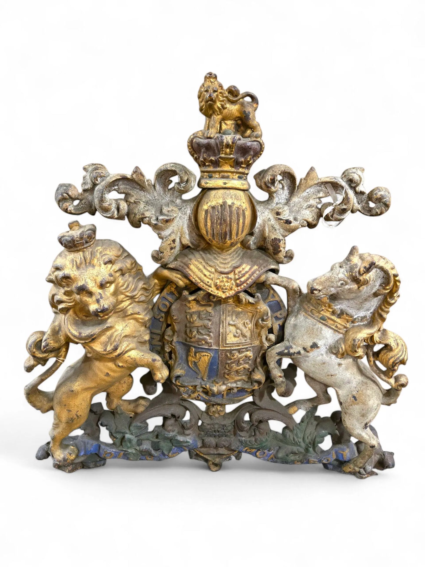 Lion and Unicorn armorial crest Home Crush