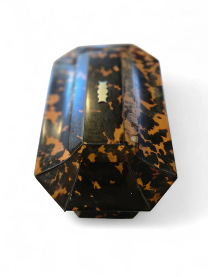 Pagoda tea caddy 19th C. Home Crush