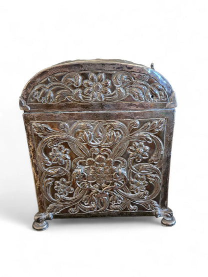 Antique silver repousse cask aklt