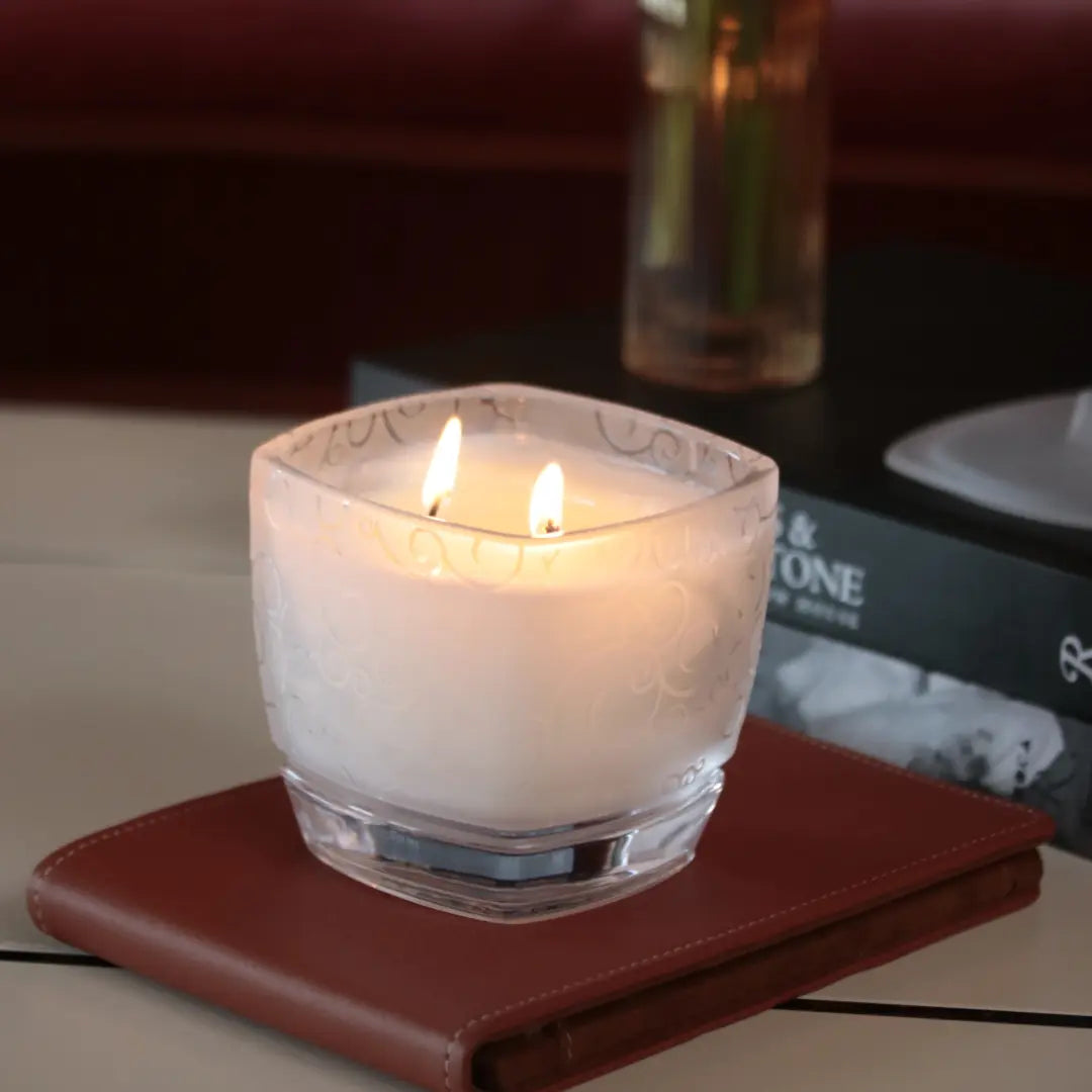 Gardenia Tropezienne Candle - Gardenia, Freesia & Amber Thompson Ferrier