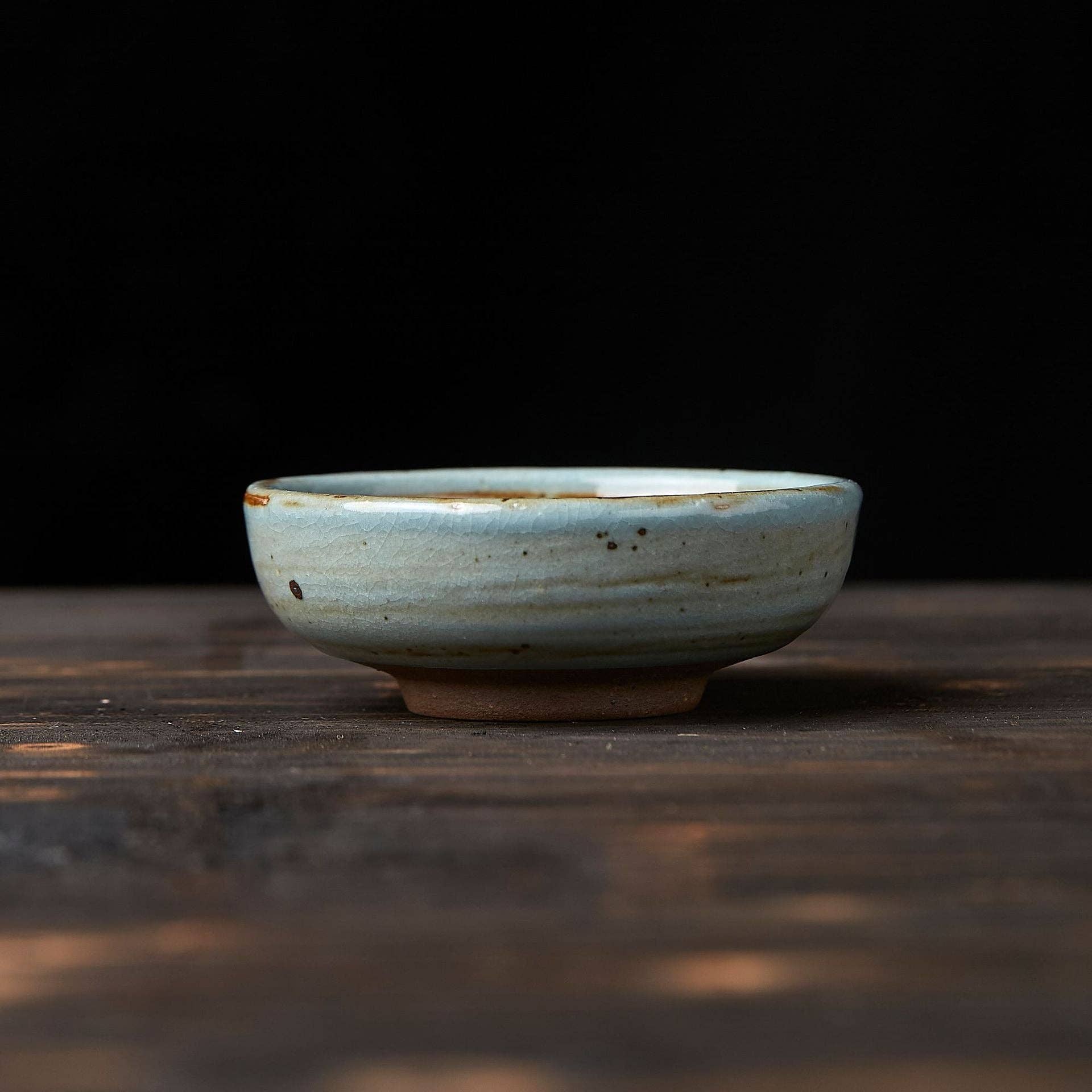 Gohobi Handmade Japanese Style Small Dish Sauce Plate Gohobi （We cover U.S. import duties）